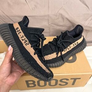Yeezy Adidas Boost 350 V2 Core Black Copper